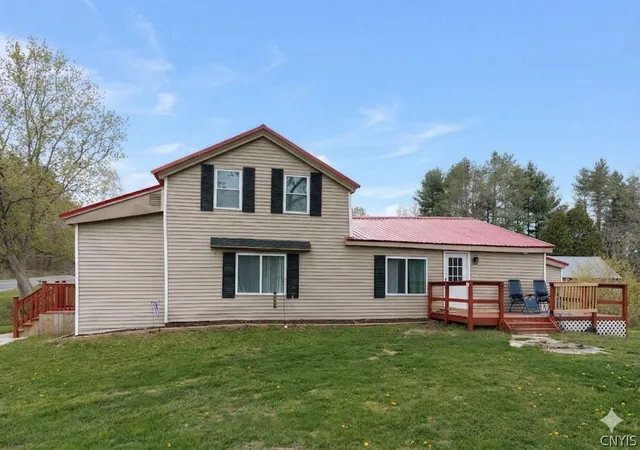 Photo 1 of Sale Pending at 11 Kingdom Rd, Fulton, NY 13069 | MLS# S1677333 | Listing updated on 2026-09-14