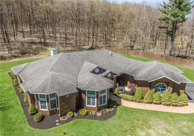 Photo 2 of Single family home for sale at 2769 W Lake Rd, Cazenovia, NY 13035 | MLS# S1676207 | Listing updated on 2026-09-01