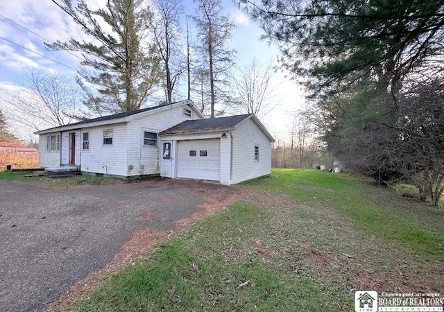 Photo 3 of Single family home for sale at 6073 Old Route 17, Dewittville, NY 14728 | MLS# R1677956 | Listing updated on 2026-09-15