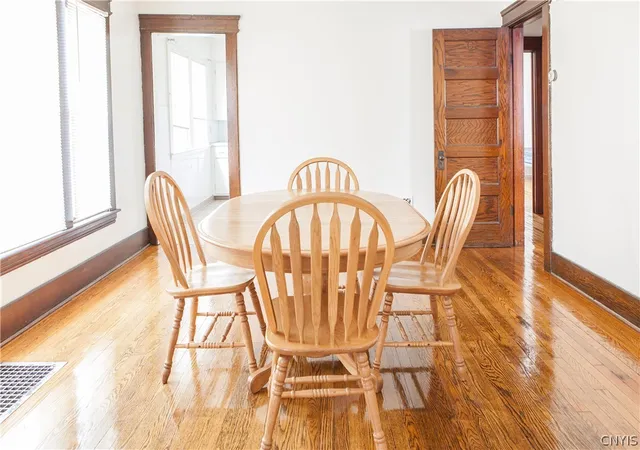 Listing Photo 5 - Condo for sale in building located at 556 Clarendon St, Syracuse, NY 13210 - Unit #58