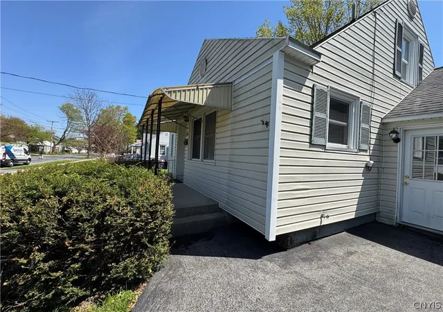 Photo 3 of Single family home for sale at 242 Ward St, Watertown, NY 13601 | MLS# S1677892 | Listing updated on 2026-09-12