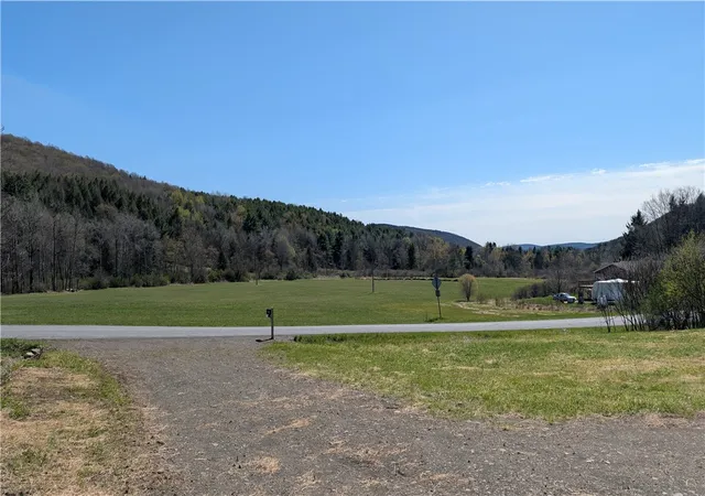 Photo 3 of Sale Pending at 147 Skellie Rd, Worcester, NY 12197 | MLS# R1674046 | Listing updated on 2026-09-02