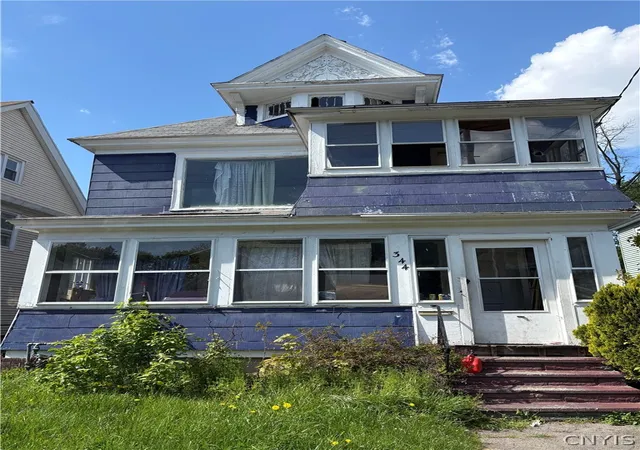 Photo 1 of Sale Pending at 344 W Colvin St, Syracuse, NY 13205 | MLS# S1678894 | Listing updated on 2026-09-12