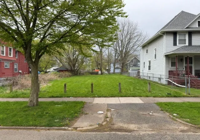 Photo 1 of Land for sale at 184 Warner St, Rochester, NY 14606 | MLS# R1678955 | Listing updated on 2026-09-15
