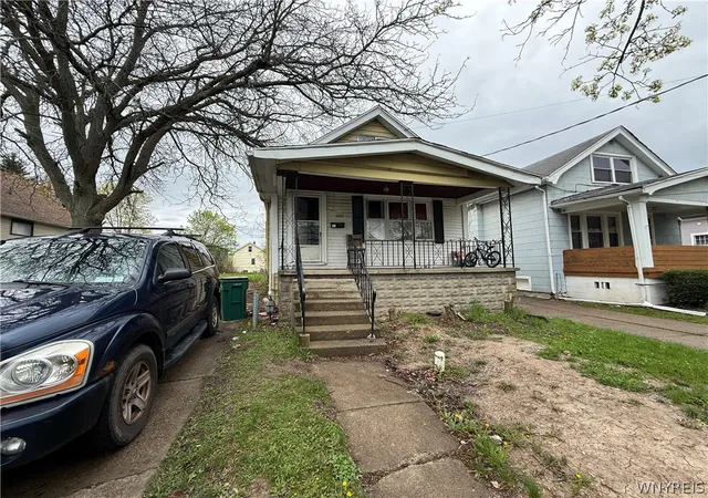 Photo 1 of Single family home for sale at 199 Hazelwood Ave, Buffalo, NY 14215 | MLS# B1677288 | Listing updated on 2026-08-31