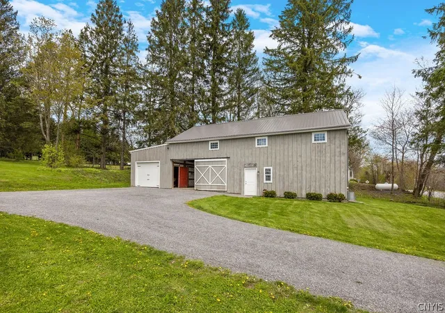 Photo 3 of Sale Pending at 4031 Putnam Rd, Cazenovia, NY 13035 | MLS# S1679056 | Listing updated on 2026-08-18