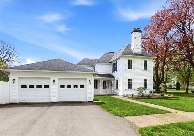 Photo 3 of Single family home for sale at 1512 N George St, Rome, NY 13440 | MLS# S1678379 | Listing updated on 2026-09-10