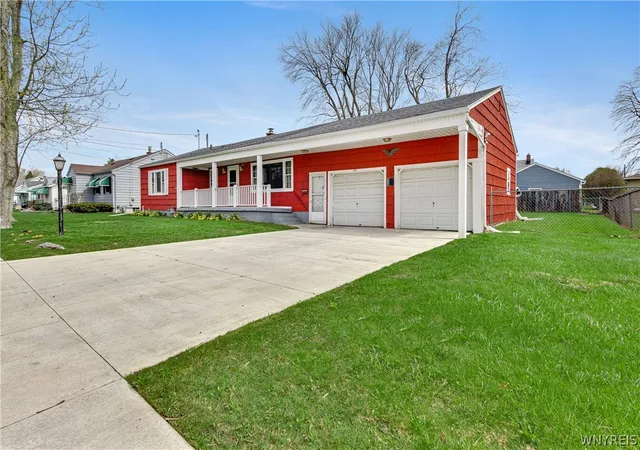 Photo 3 of Sale Pending at 101 Kennedy Rd, Buffalo, NY 14227 | MLS# B1679864 | Listing updated on 2026-09-14