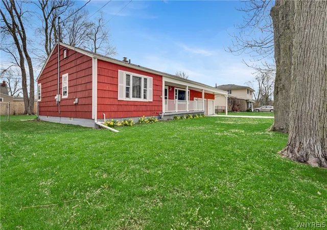 Photo 4 of Sale Pending at 101 Kennedy Rd, Buffalo, NY 14227 | MLS# B1679864 | Listing updated on 2026-09-14