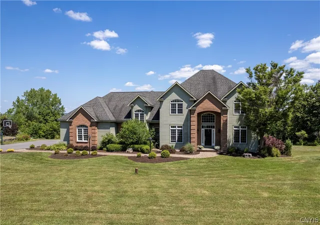 Photo 1 of Mansion for sale at 4020 Deer Xing, Manlius, NY 13104 | MLS# S1679707 | Listing updated on 2026-08-29