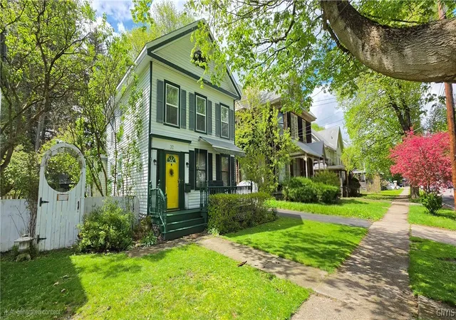 Photo 2 of Single family home for sale at 32 N Church St, Cortland, NY 13045 | MLS# S1679695 | Listing updated on 2026-08-16