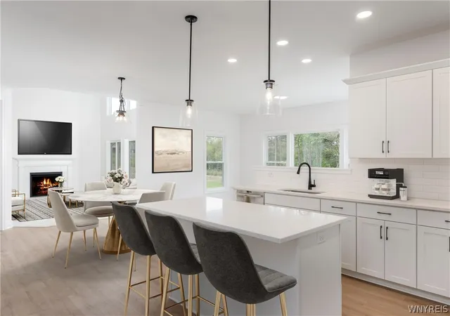 Photo 3 of Single family home for sale at 63 Woodthrush Trl, Orchard Park, NY 14127 | MLS# B1680468 | Listing updated on 2026-09-13