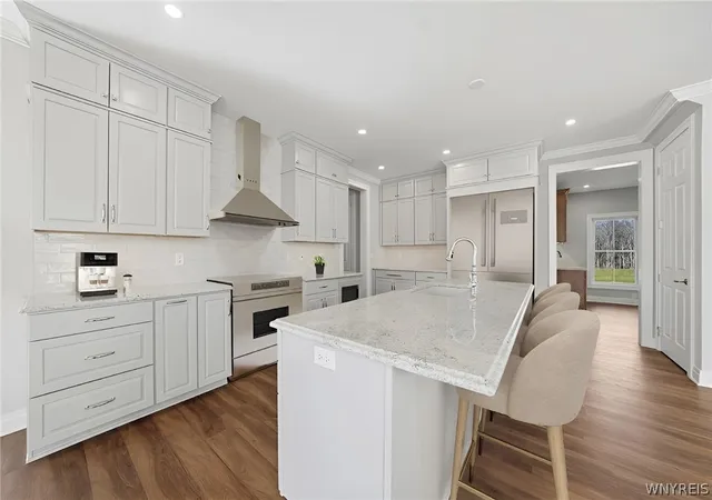 Photo 3 of Single family home for sale at 67 Woodthrush Trl, Orchard Park, NY 14127 | MLS# B1679137 | Listing updated on 2026-09-13