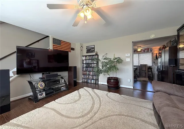 Photo 3 of Sale Pending at 223 Greenmeadow Dr, Buffalo, NY 14224 | MLS# B1679894 | Listing updated on 2026-08-26
