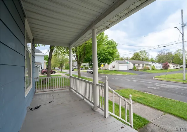 Photo 3 of Sale Pending at 519 Broadway St, Oneida, NY 13421 | MLS# S1680901 | Listing updated on 2026-08-20