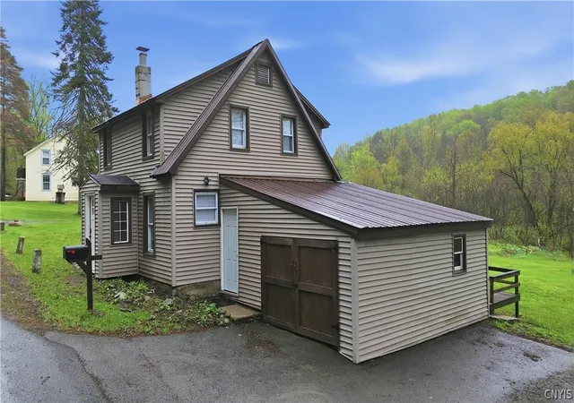 Photo 3 of Single family home for sale at 2583 State Route 168, Mohawk, NY 13407 | MLS# S1680931 | Listing updated on 2026-09-08