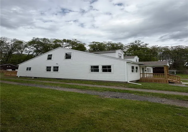 Photo 3 of Sale Pending at 24 Kirby St, Bainbridge, NY 13733 | MLS# R1680772 | Listing updated on 2026-09-11