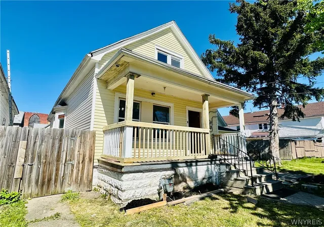 Photo 2 of Single family home for sale at 148 Woltz Ave, Buffalo, NY 14212 | MLS# B1681128 | Listing updated on 2026-08-20