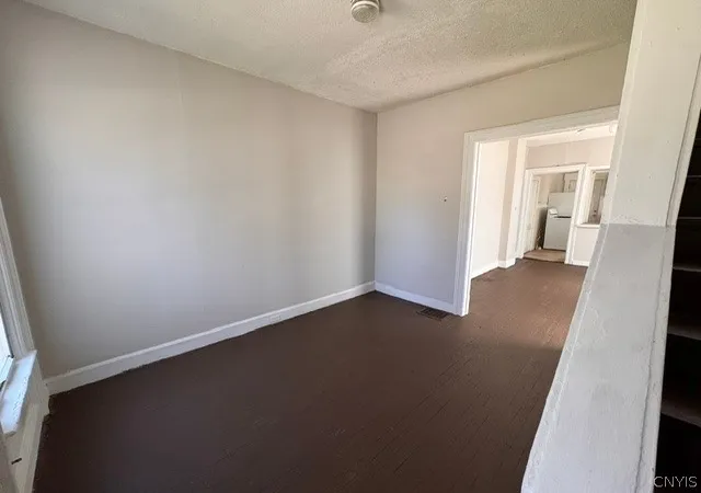 Photo 3 of Multi family home for sale at 105 Pendleton St, Cortland, NY 13045 | MLS# S1681112 | Listing updated on 2026-09-16