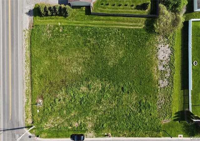 Photo 3 of Sale Pending at 8621 Whiting Rd, Cicero, NY 13039 | MLS# S1680677 | Listing updated on 2026-08-06