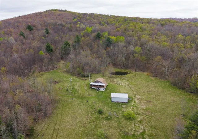 Photo 3 of Sale Pending at 806 Sunset Trl, Franklin, NY 13775 | MLS# R1681986 | Listing updated on 2026-09-16