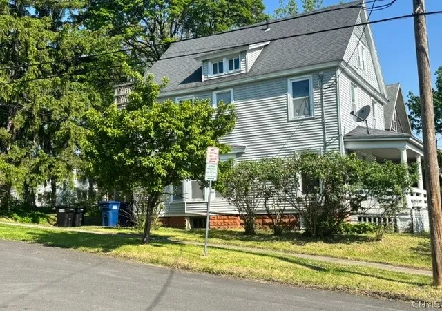 Photo 2 of Sale Pending at 125 Kensington & Lancaster Rd, Syracuse, NY 13210 | MLS# S1679901 | Listing updated on 2026-09-13