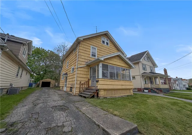 Photo 1 of Sale Pending at 35 Wakefield St, Rochester, NY 14621 | MLS# R1682232 | Listing updated on 2026-09-04