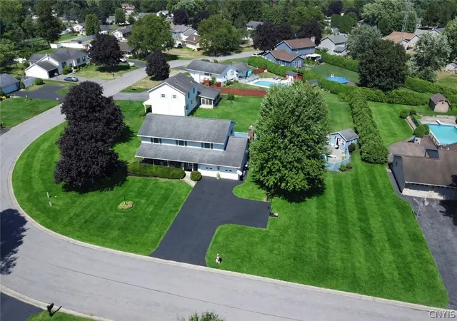 Photo 4 of Sale Pending at 8318 Greenview Dr, Rome, NY 13440 | MLS# S1683201 | Listing updated on 2026-09-04