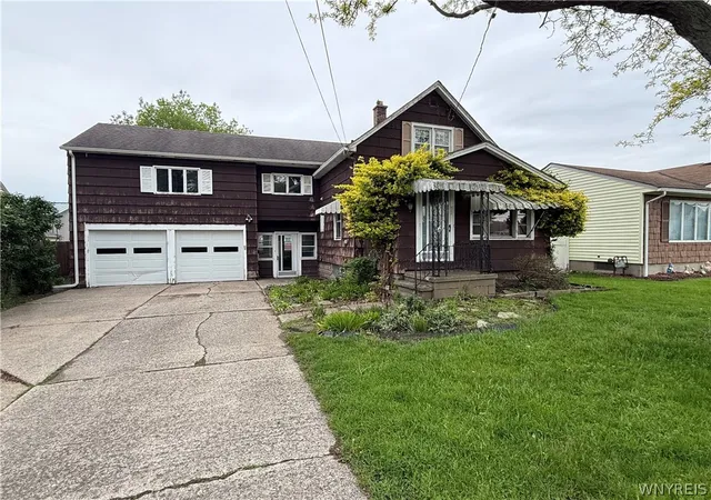 Photo 1 of Sale Pending at 72 Dwyer St, Buffalo, NY 14224 | MLS# B1682691 | Listing updated on 2026-09-14
