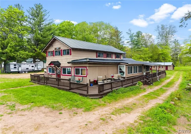 Photo 2 of Single family home for sale at 1392 County Route 17, Bernhards Bay, NY 13028 | MLS# S1683203 | Listing updated on 2026-08-20