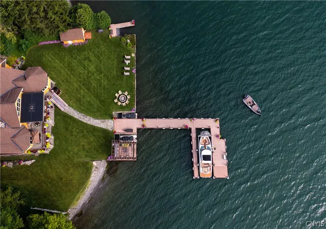 Photo 2 of Mansion for sale at 1371 Taughannock Blvd, Ithaca, NY 14850 | MLS# S1679138 | Listing updated on 2026-08-22