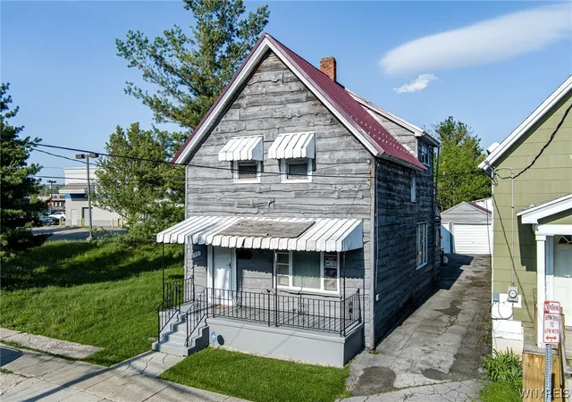 Photo 3 of Single family home for sale at 57 N Central Ave, Buffalo, NY 14212 | MLS# B1683719 | Listing updated on 2026-08-27