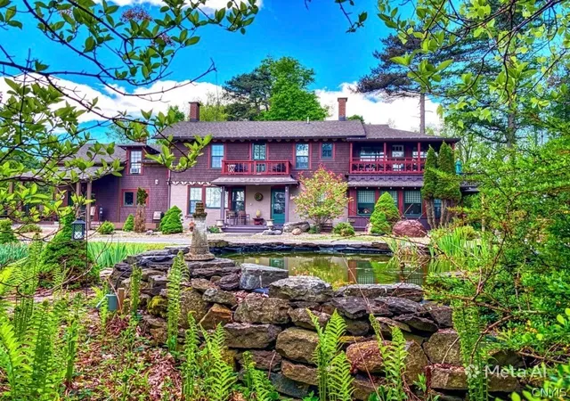 Photo 3 of Mansion for sale at 4023 Rippleton Rd, Cazenovia, NY 13035 | MLS# S1674090 | Listing updated on 2026-08-30