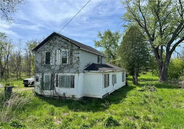Photo 2 of Sale Pending at 3764 E Prospect Ave, Mount Vernon, NY 10550 | MLS# S1684108 | Listing updated on 2026-08-13