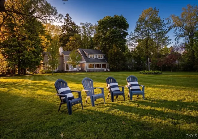Photo 4 of Sale Pending at 3159 E Lake Rd, Skaneateles, NY 13152 | MLS# S1684003 | Listing updated on 2026-08-27