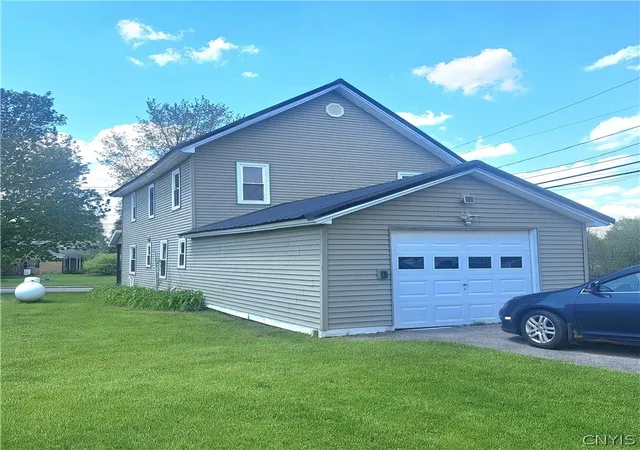Photo 3 of Single family home for sale at 8484 Ml Pond, Blossvale, NY 13308 | MLS# S1683111 | Listing updated on 2026-08-19