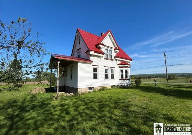 Photo 3 of Sale Pending at 1690 King Rd, Forestville, NY 14062 | MLS# R1684532 | Listing updated on 2026-09-09