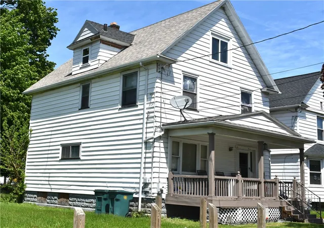 Photo 2 of Single family home for sale at 36 Masseth St, Rochester, NY 14606 | MLS# R1684622 | Listing updated on 2026-09-04