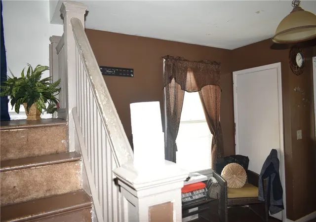 Photo 4 of Single family home for sale at 36 Masseth St, Rochester, NY 14606 | MLS# R1684622 | Listing updated on 2026-09-04