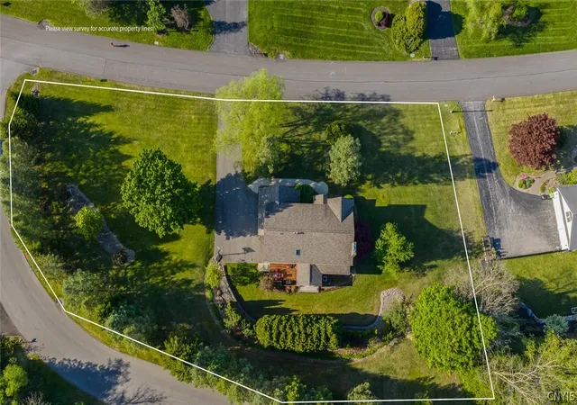 Photo 2 of Single family home for sale at 7322 Dartmoor Xing, Fayetteville, NY 13066 | MLS# S1683388 | Listing updated on 2026-08-29