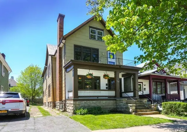Photo 2 of Sale Pending at 728 Prospect Ave, Buffalo, NY 14213 | MLS# B1684272 | Listing updated on 2026-09-04