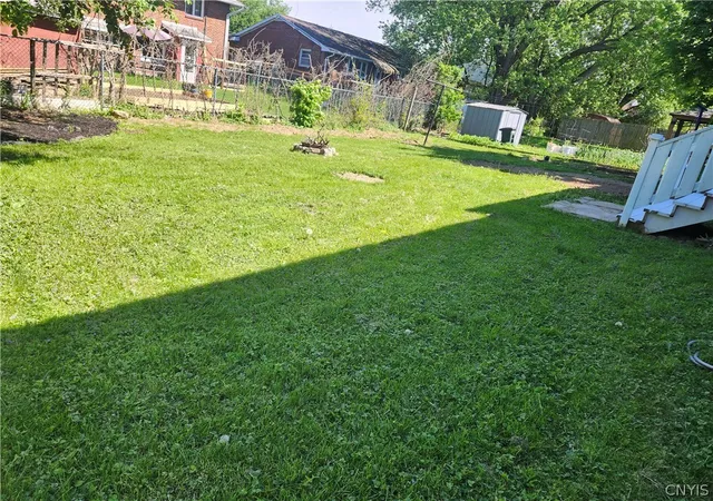 Photo 4 of Single family home for sale at 408 Snyder Ave, Syracuse, NY 13206 | MLS# S1685018 | Listing updated on 2026-09-08