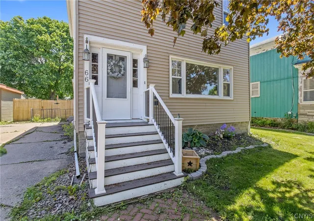Photo 3 of Sale Pending at 66 W Albany St, Oswego, NY 13126 | MLS# S1685209 | Listing updated on 2026-08-31