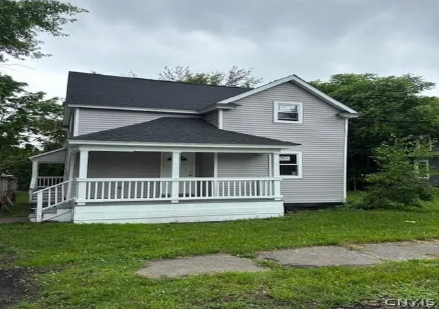Photo 1 of Sale Pending at 196 Berger Ave, Syracuse, NY 13205 | MLS# S1685171 | Listing updated on 2026-08-20