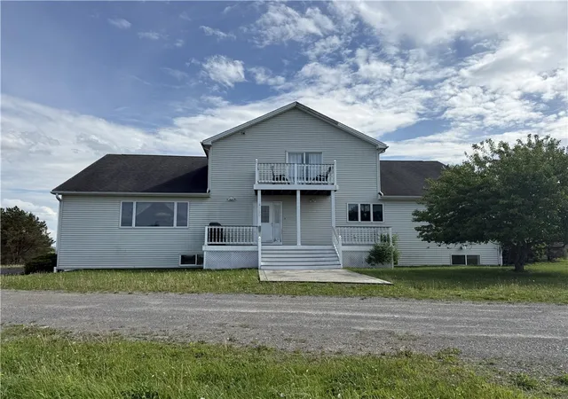 Photo 2 of Single family home for sale at 308 Prospect Hl Rd, Horseheads, NY 14845 | MLS# R1685467 | Listing updated on 2026-09-08
