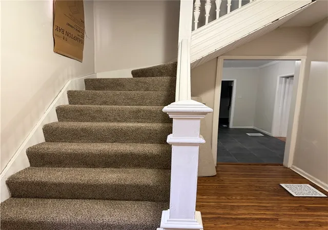 Photo 3 of Sale Pending at 79 California St, Buffalo, NY 14213 | MLS# R1685516 | Listing updated on 2026-08-24