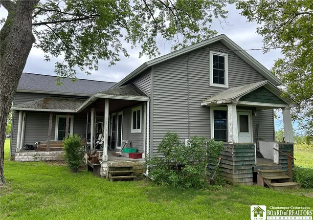 Single family home for sale at 5192 Webster Rd, Fredonia, NY 14063 | MLS# R1685232