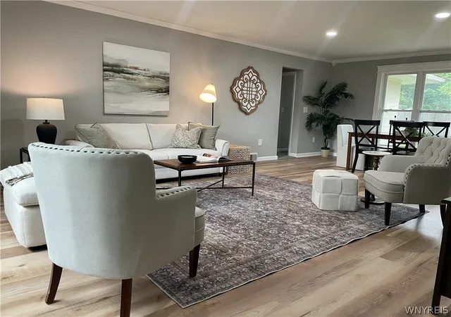 Photo 3 of Sale Pending at 321 Grimsby Rd, Buffalo, NY 14223 | MLS# B1685603 | Listing updated on 2026-08-09