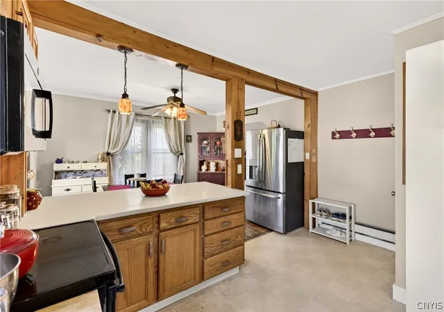 Photo 4 of Sale Pending at 305 Newcastle Rd, Syracuse, NY 13219 | MLS# S1685529 | Listing updated on 2026-08-31