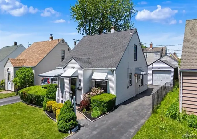 Photo 2 of Sale Pending at 145 Hoover Ave, Buffalo, NY 14217 | MLS# B1686224 | Listing updated on 2026-08-31